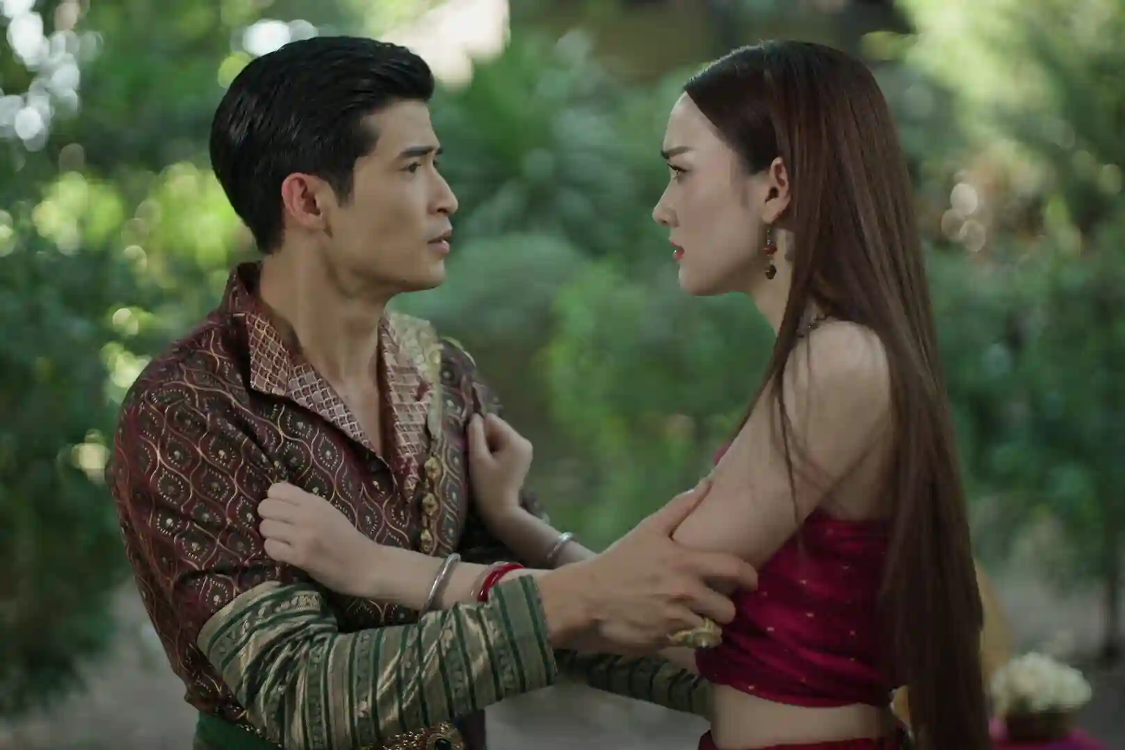 ( m4la ) เรื่องย่อ ผาแดงนางไอ่ Echoes of the Lost City (2025) ละครโรแมนติกแฟนตาซี