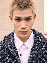 ฟอร์ท ณัฐวรรธน์ ดาวรุ่งไทยเฉิดฉายใน Paris Fashion Week 2025